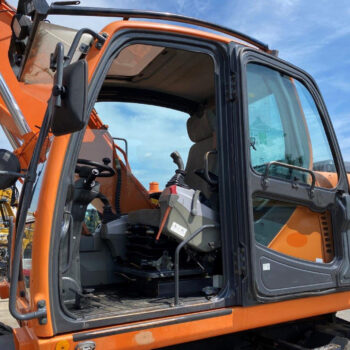 Doosan DX170W mobiele graafmachine