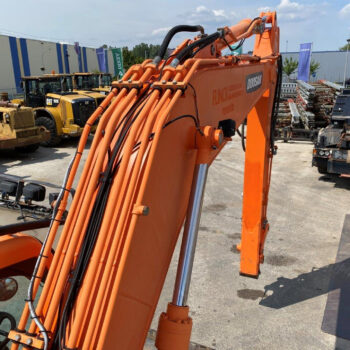 Doosan DX170W mobiele graafmachine