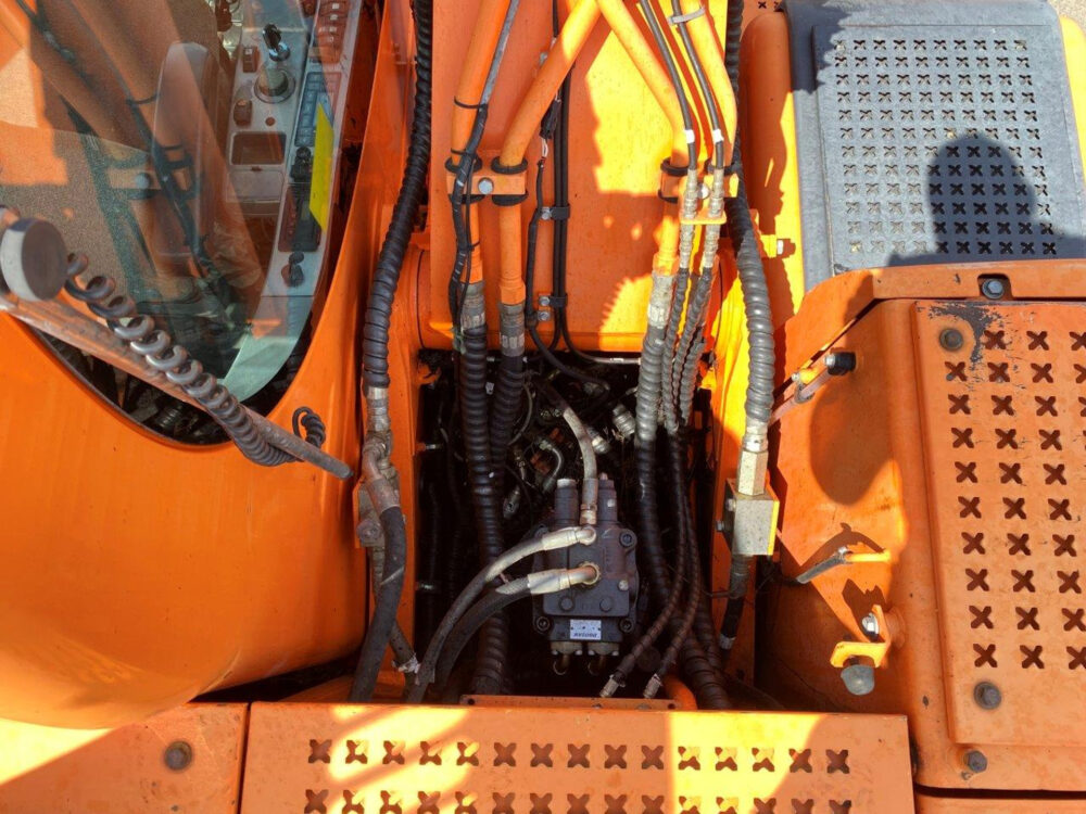 Doosan DX170W mobiele graafmachine