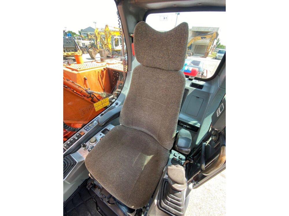 Doosan DX170W mobiele graafmachine