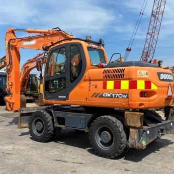 Doosan DX170W mobiele graafmachine