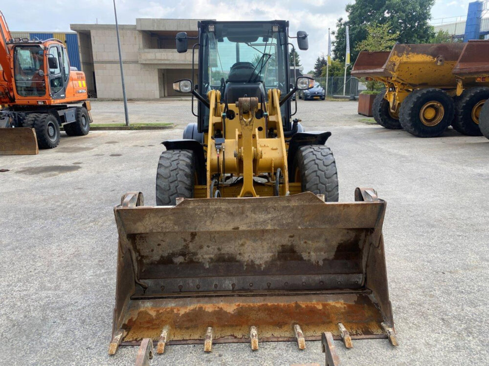 Caterpillar 908H2 wiellader
