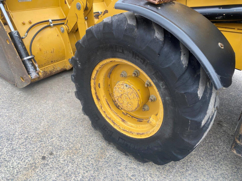 Caterpillar 432F2 graaflaad combinatie