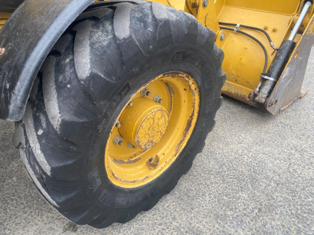 Caterpillar 432F2 graaflaad combinatie
