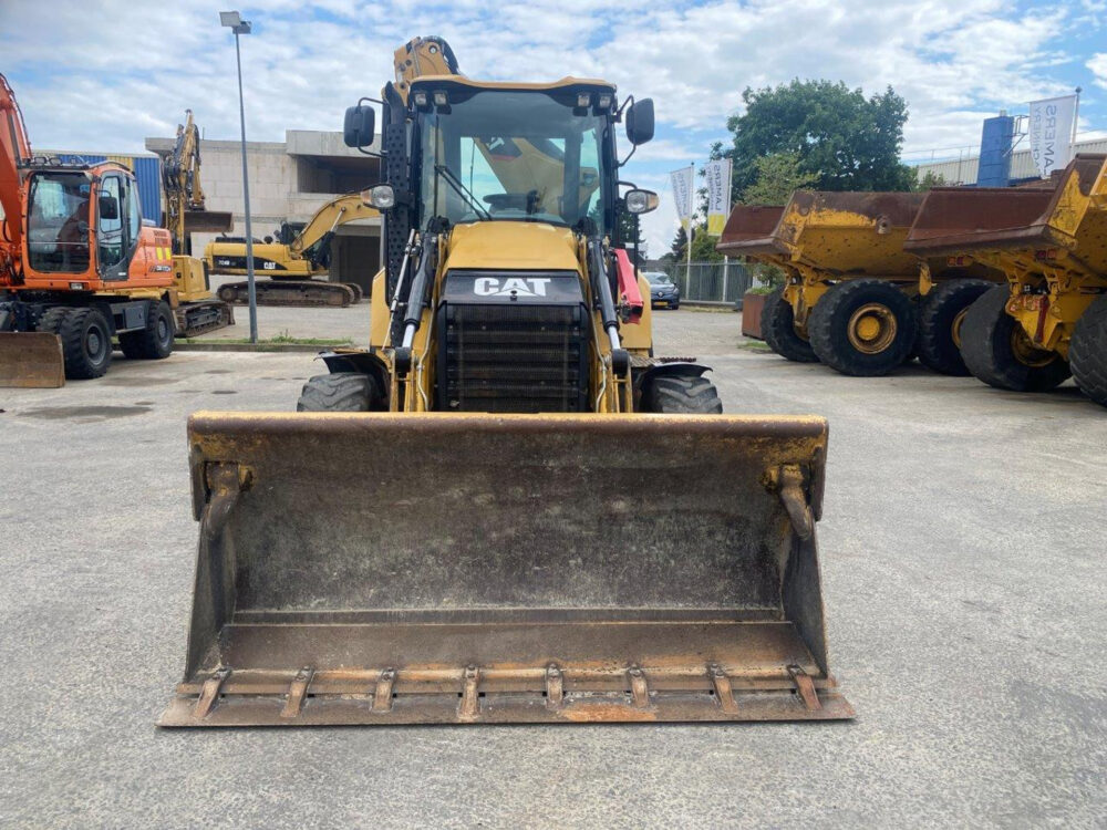 Caterpillar 432F2 graaflaad combinatie