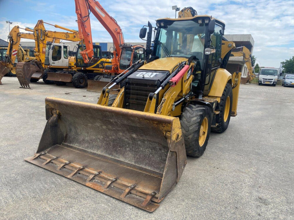 Caterpillar 432F2 graaflaad combinatie