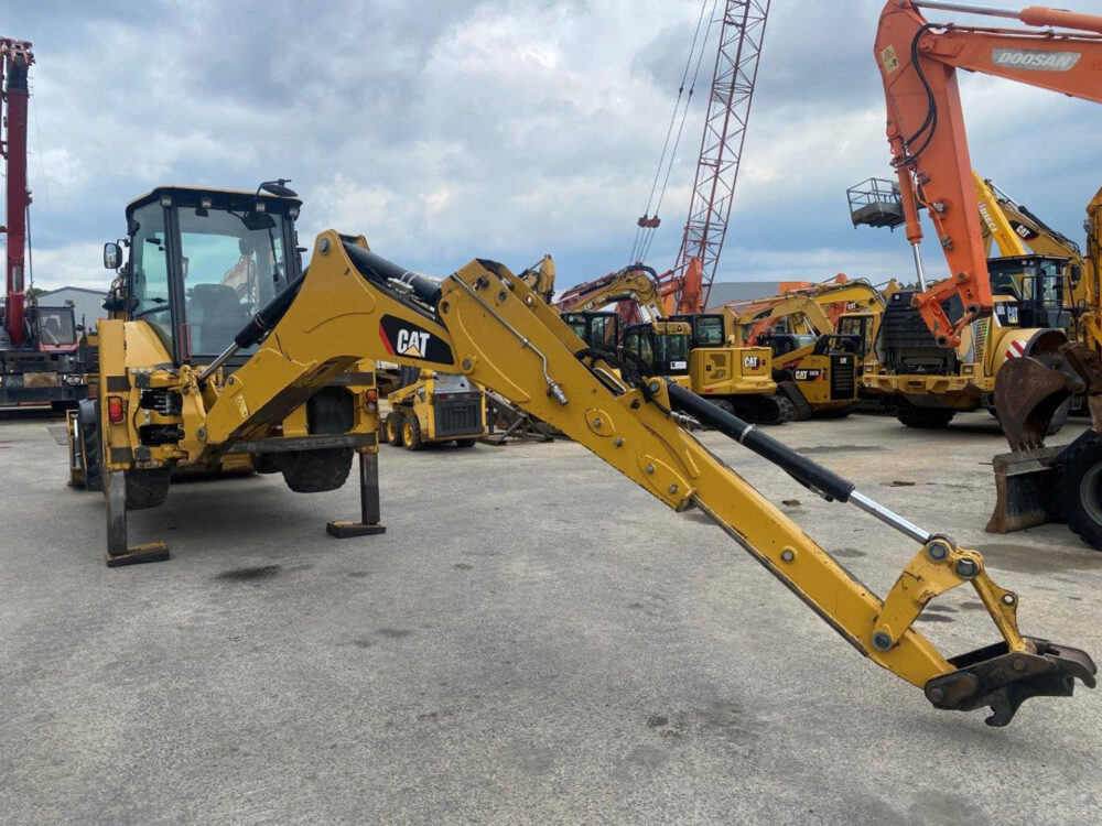 Caterpillar 432F2 graaflaad combinatie
