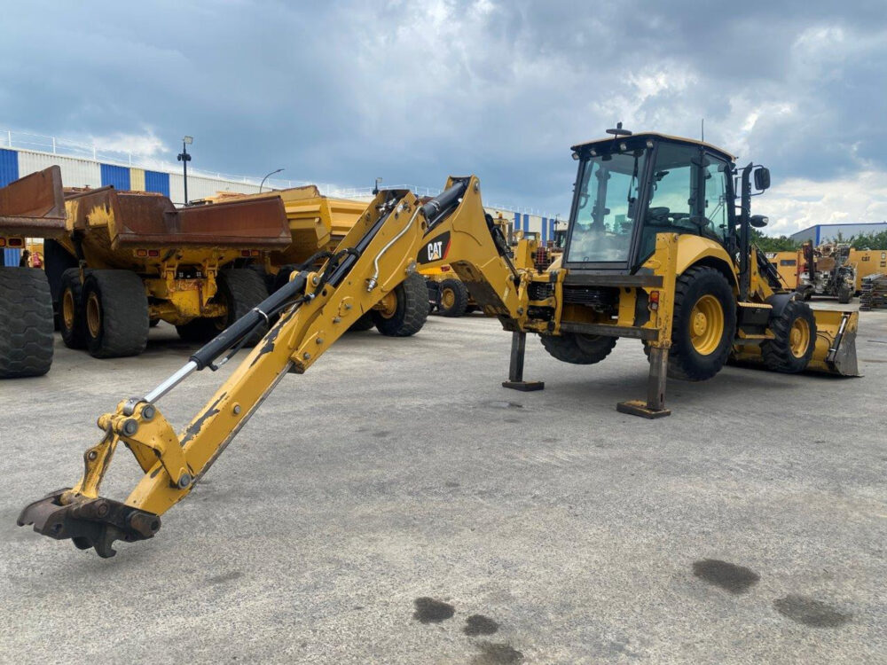Caterpillar 432F2 graaflaad combinatie