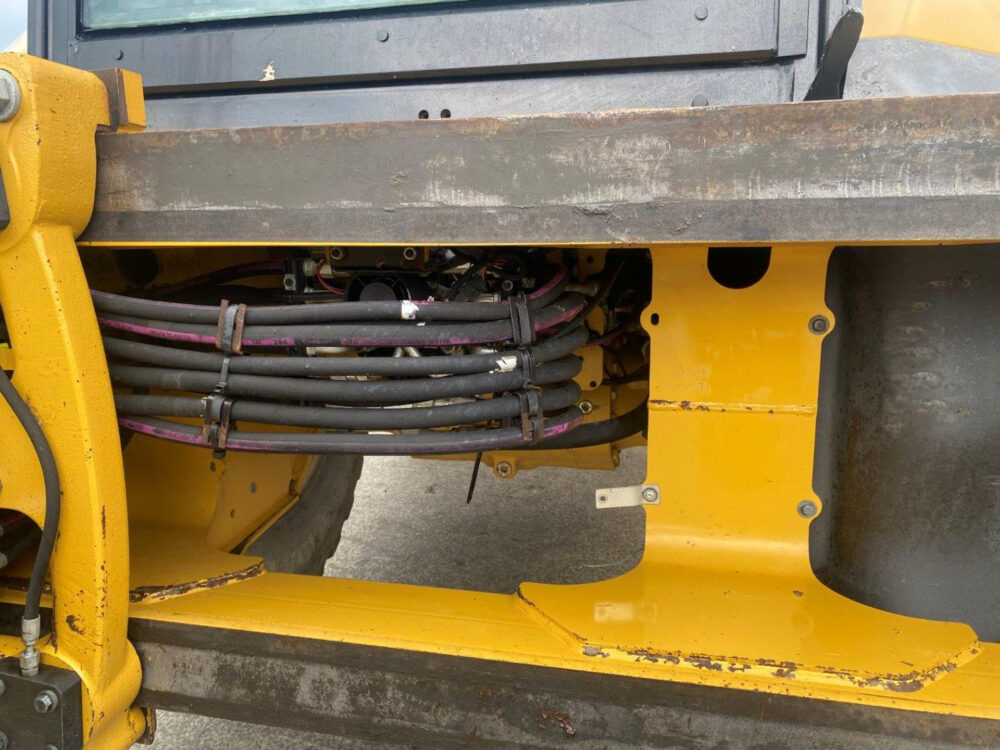 Caterpillar 432F2 graaflaad combinatie