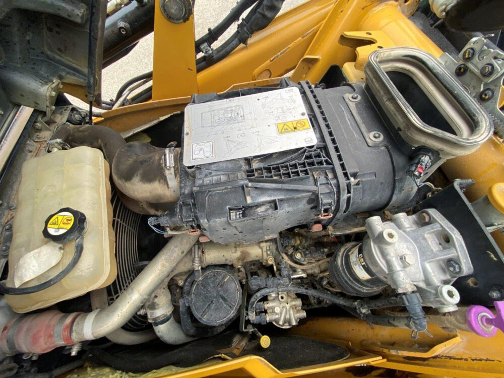 Caterpillar 432F2 graaflaad combinatie