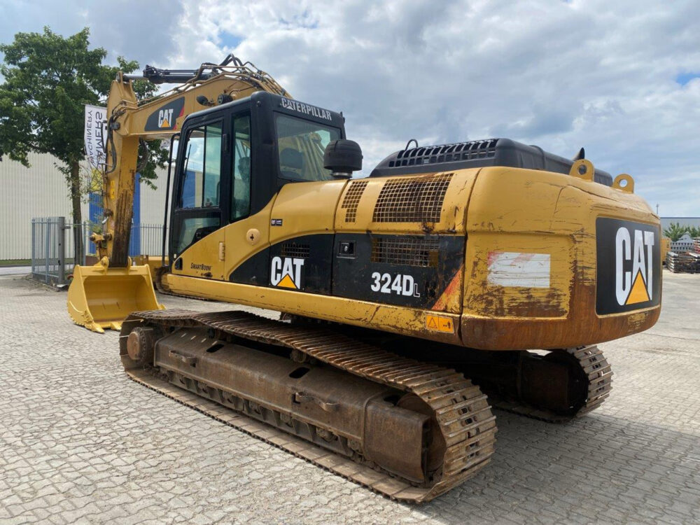 Caterpillar 324 D rupsgraafmachine