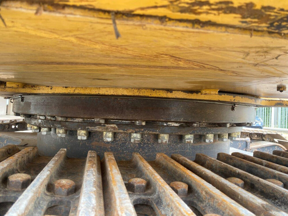 Caterpillar 324 D rupsgraafmachine