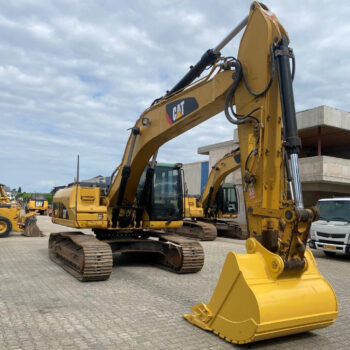 Caterpillar 324 D rupsgraafmachine