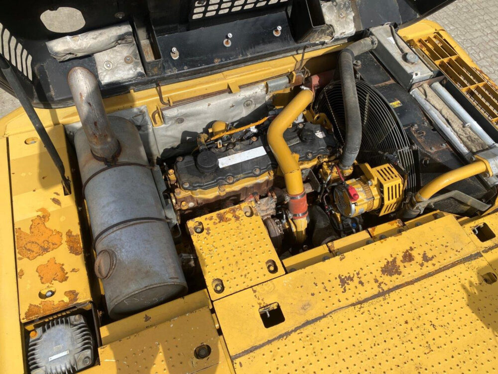 Caterpillar 324 D rupsgraafmachine