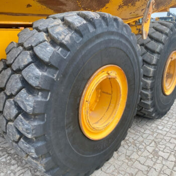 Volvo A40G 6×6 dumper