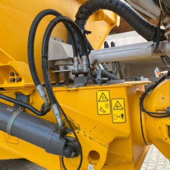 Volvo A40G 6×6 dumper