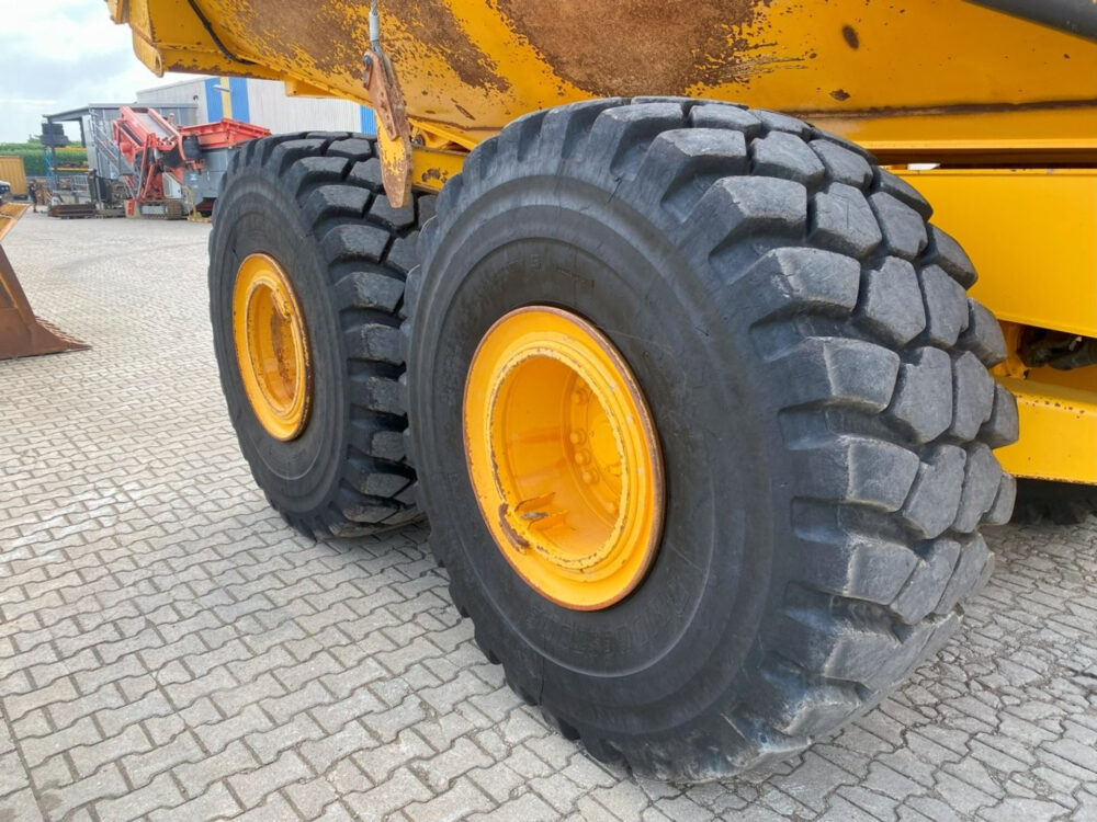 Volvo A40G 6×6 dumper