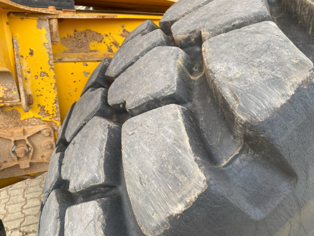 Volvo A40G 6×6 dumper
