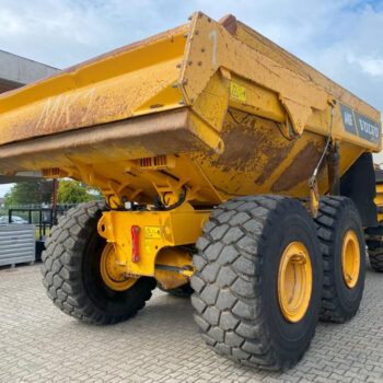 Volvo A40G 6×6 dumper