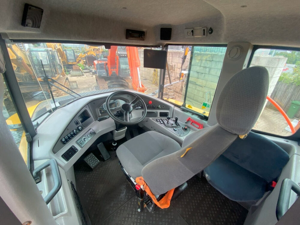 Volvo A40G 6×6 dumper