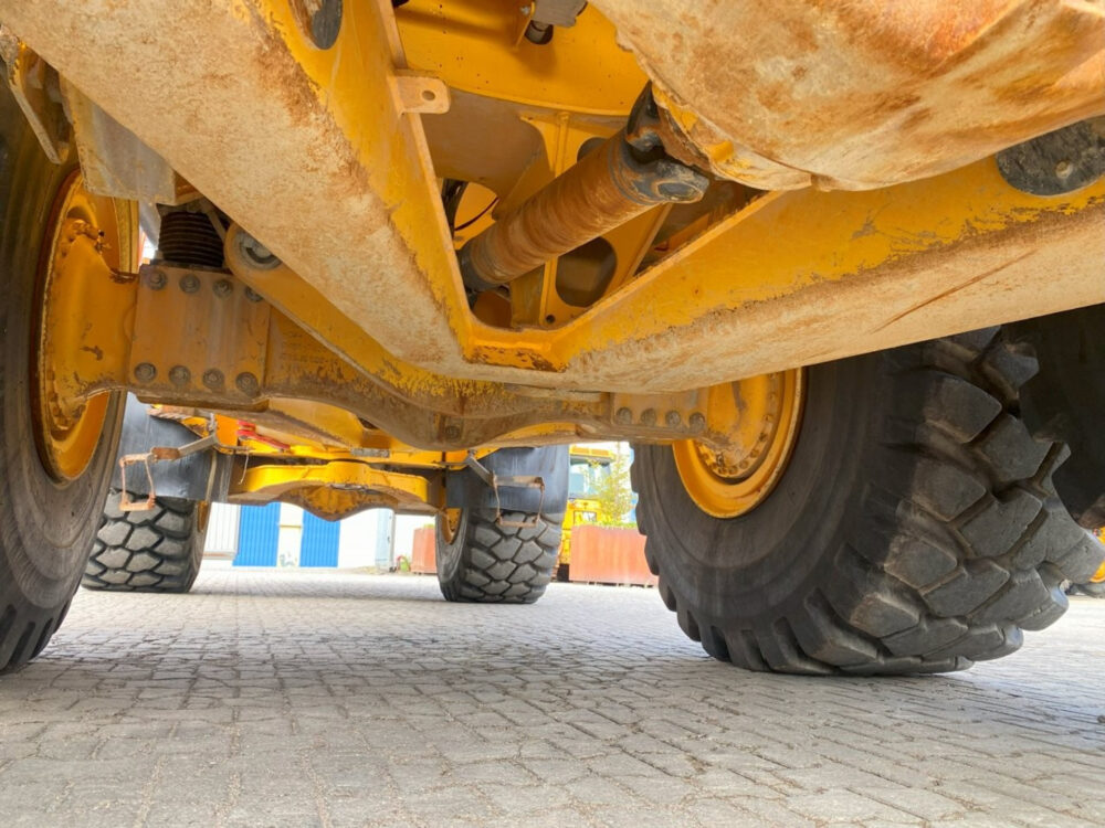 Volvo A40G 6×6 dumper