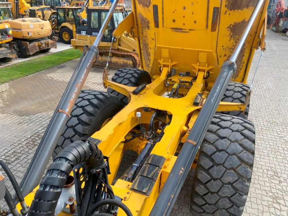 Volvo A40G 6×6 dumper