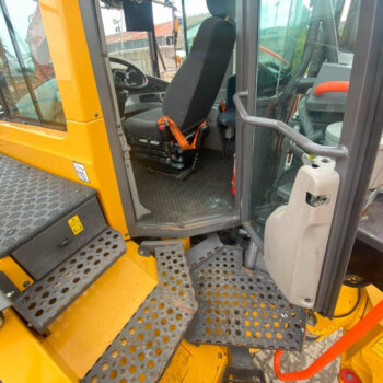 Volvo A40G 6×6 dumper