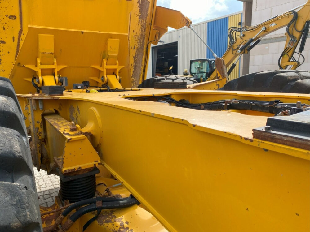 Volvo A40G 6×6 dumper