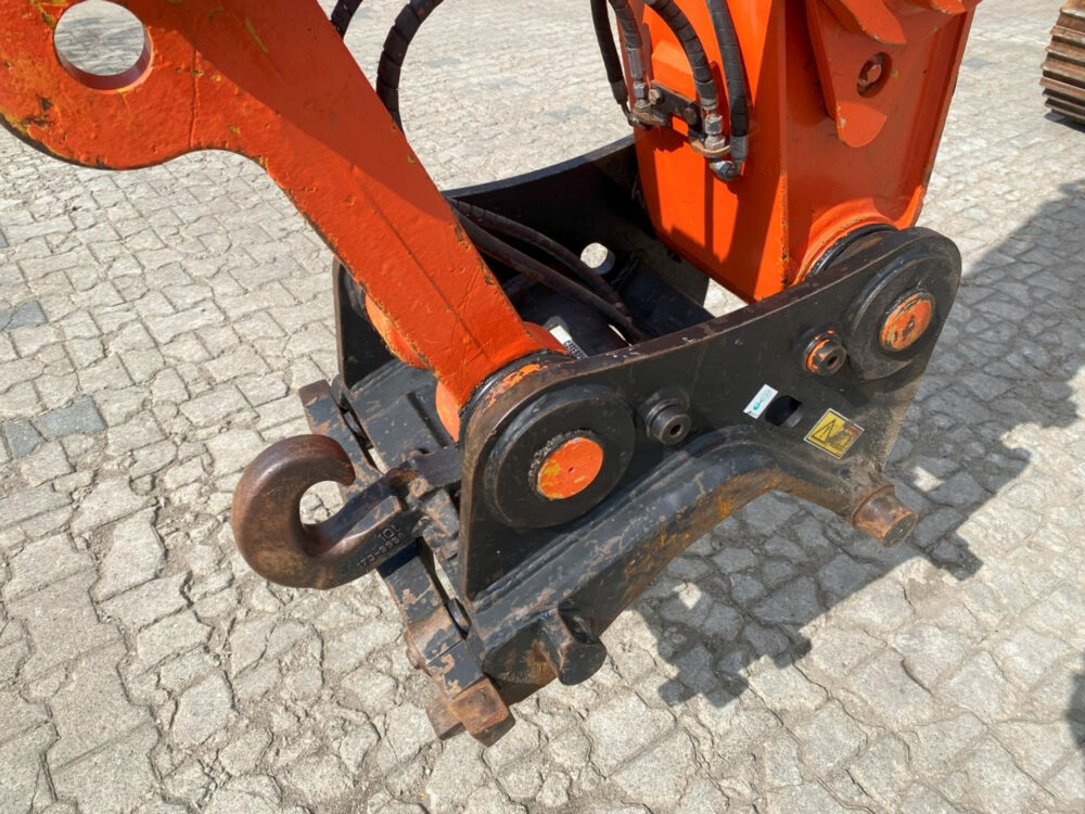 Caterpillar 323 07B rupsgraafmachine
