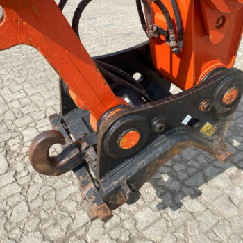 Caterpillar 323 07B rupsgraafmachine