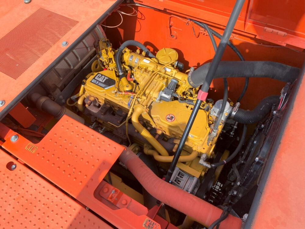 Caterpillar 323 07B rupsgraafmachine