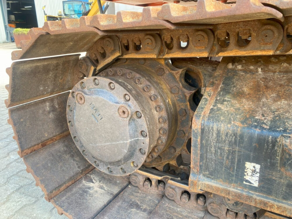 Caterpillar 323 07B rupsgraafmachine