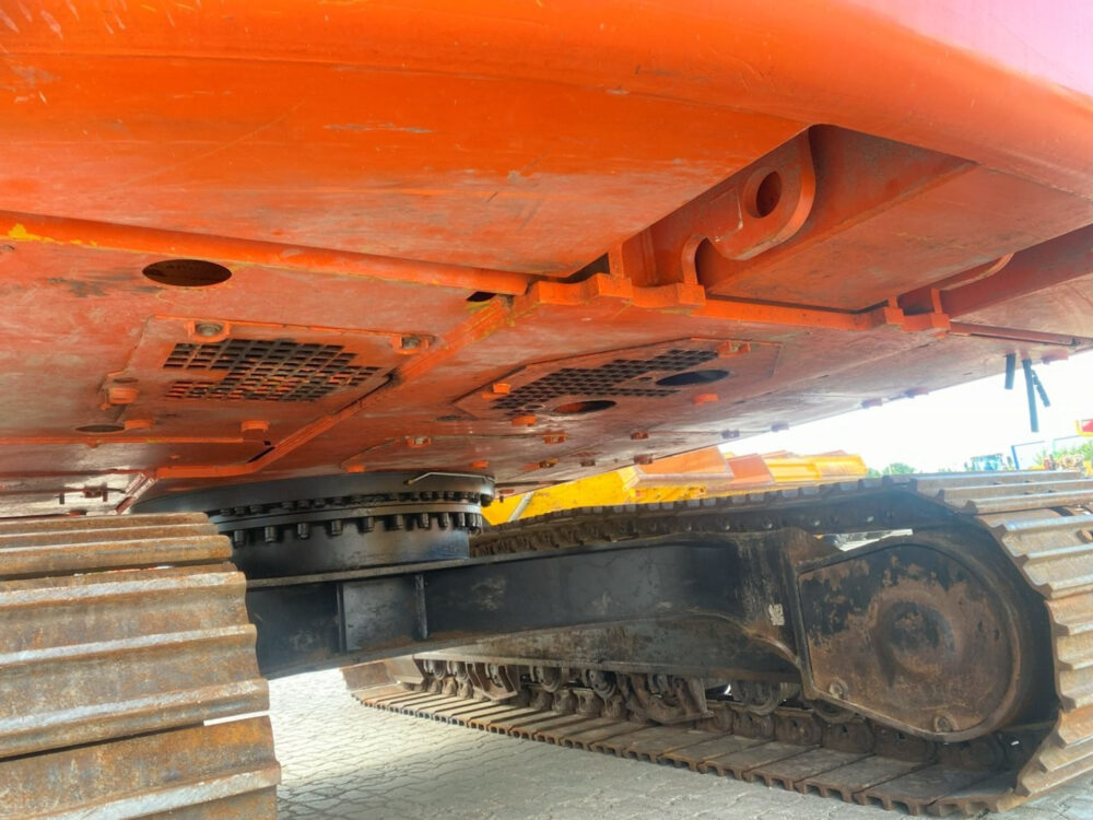 Caterpillar 323 07B rupsgraafmachine
