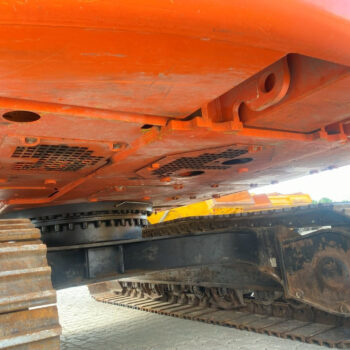 Caterpillar 323 07B rupsgraafmachine