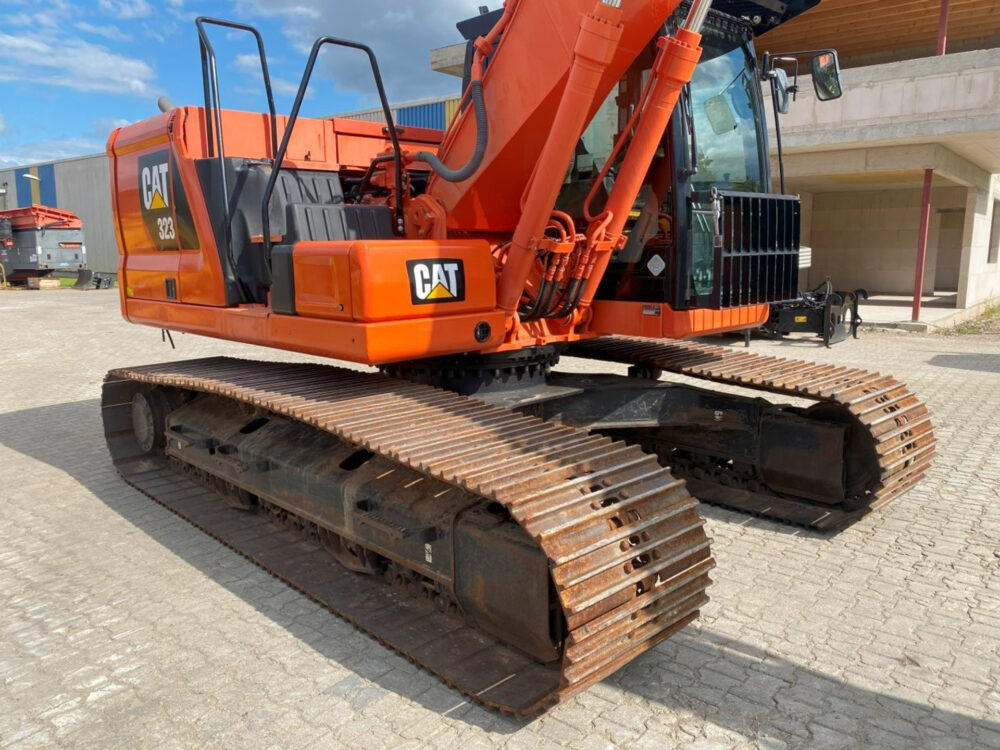 Caterpillar 323 07B rupsgraafmachine