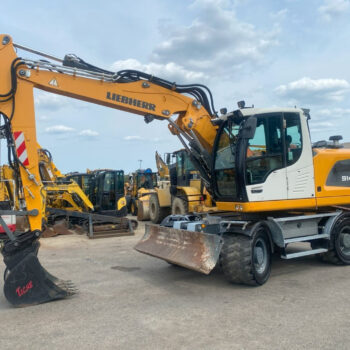 Liebherr A914  mobiele graafmachi