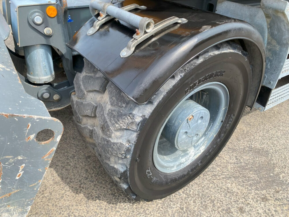 Liebherr A914  mobiele graafmachi