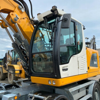 Liebherr A914  mobiele graafmachi