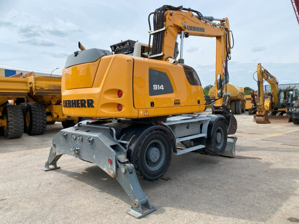Liebherr A914  mobiele graafmachi