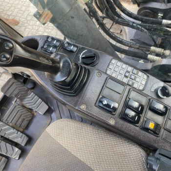 Volvo EC 250 DNL rupsgraafmachine