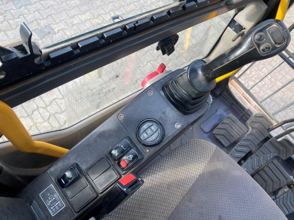 Volvo EC 250 DNL rupsgraafmachine