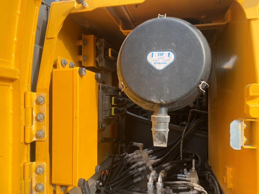 Volvo EC 250 DNL rupsgraafmachine