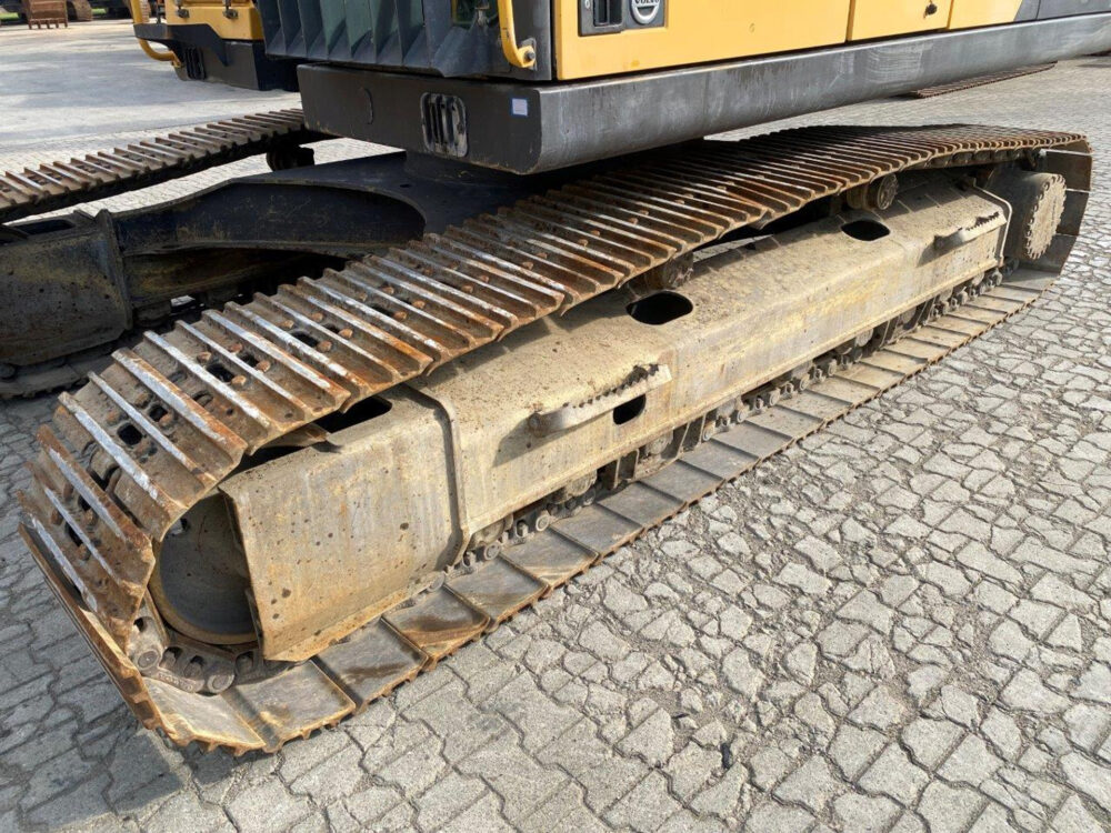 Volvo EC 250 DNL rupsgraafmachine