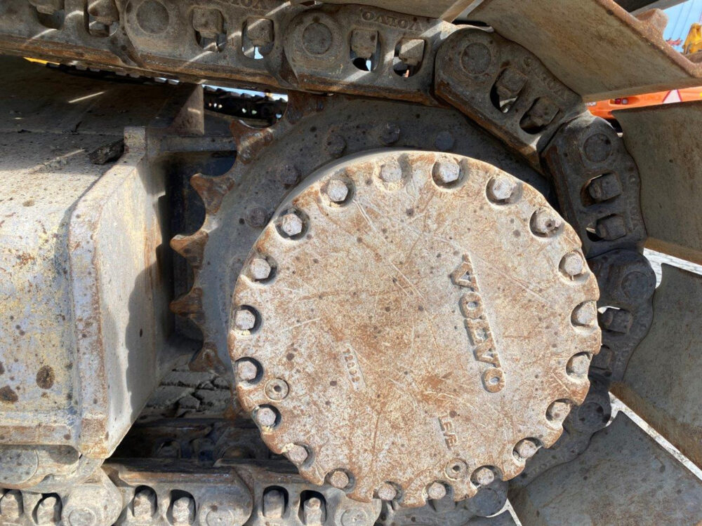 Volvo EC 250 DNL rupsgraafmachine