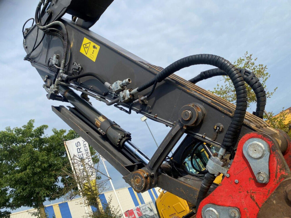 Volvo EC 250 DNL rupsgraafmachine