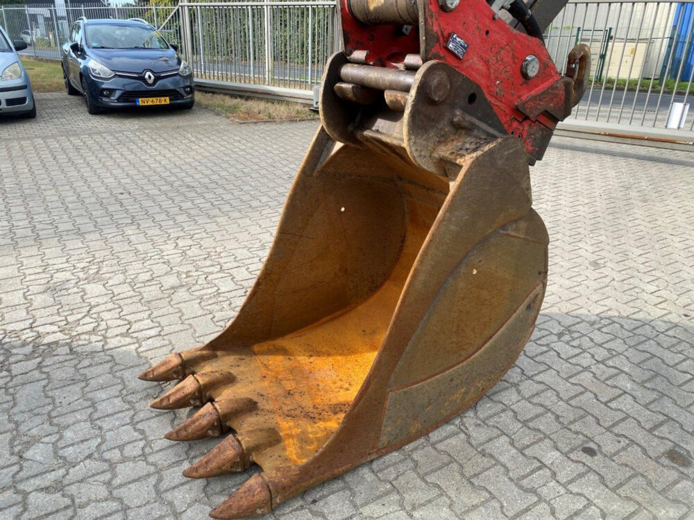Volvo EC 250 DNL rupsgraafmachine