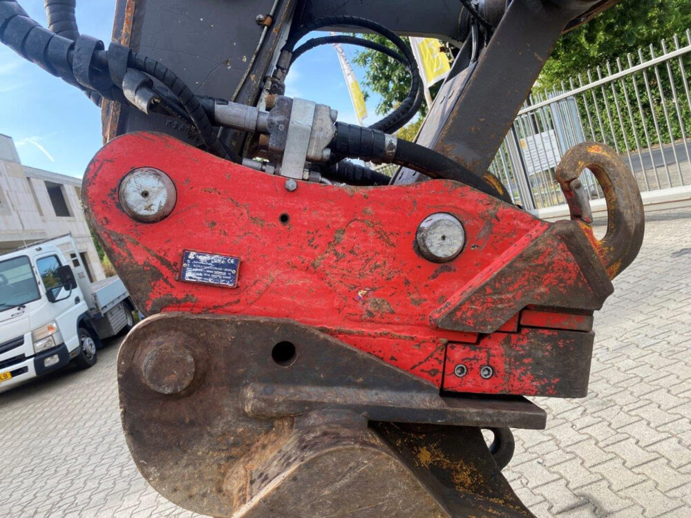 Volvo EC 250 DNL rupsgraafmachine