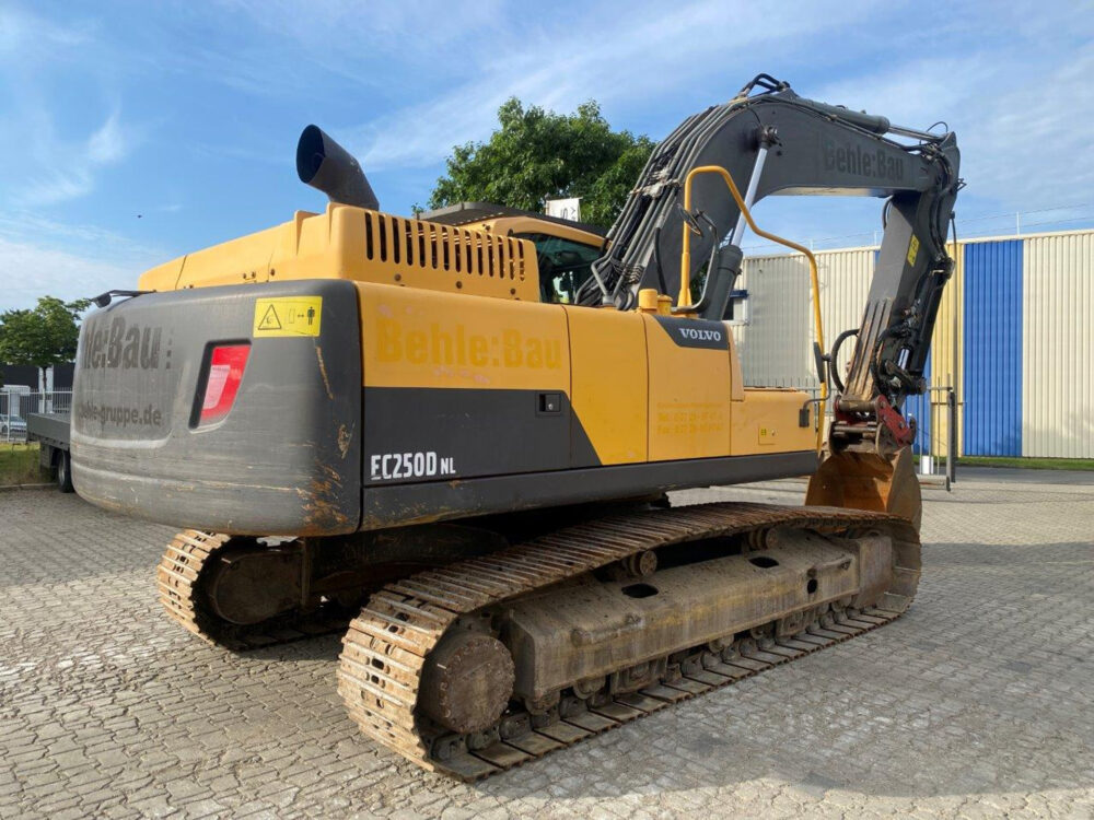 Volvo EC 250 DNL rupsgraafmachine