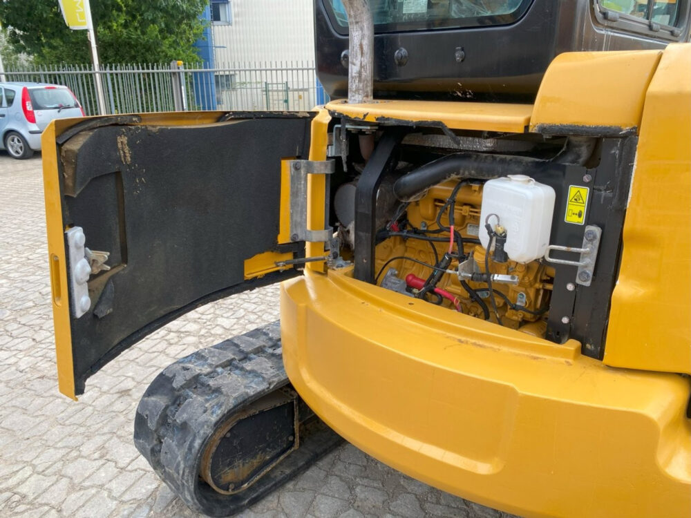 Caterpillar 305E2 minigraver + AIRCON!