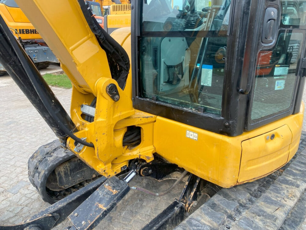 Caterpillar 305E2 minigraver + AIRCON!